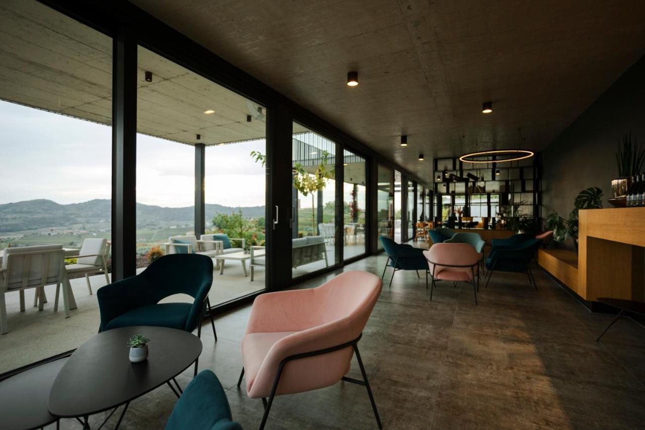 Tavarneta Estate Dobrovo Εξωτερικό φωτογραφία